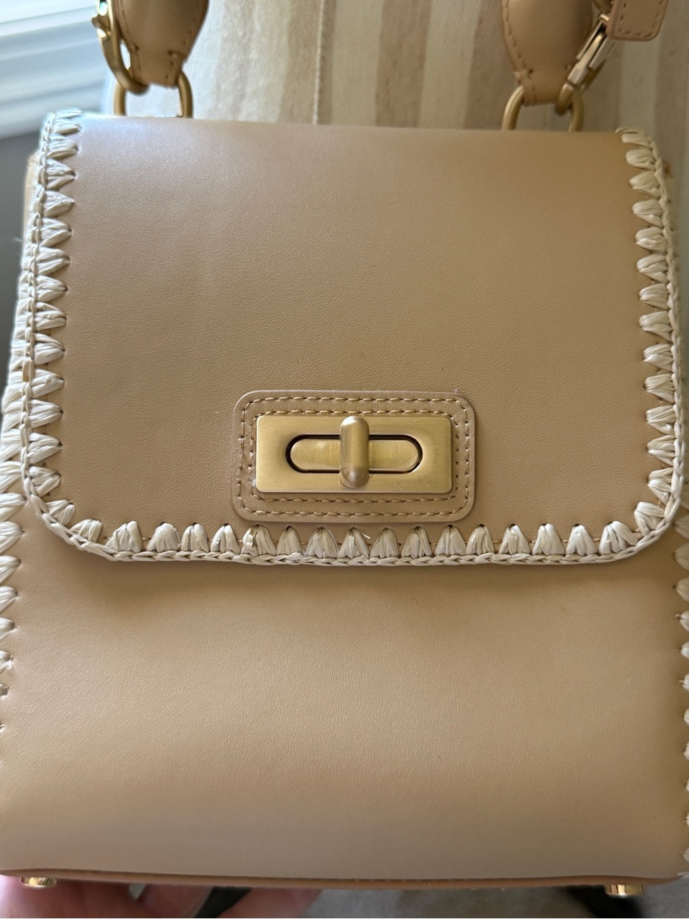 ANTONIO MELANI Beige Leather Top-Handle Crossbody Bag with Whipstitch Trim - Picture 3 of 10